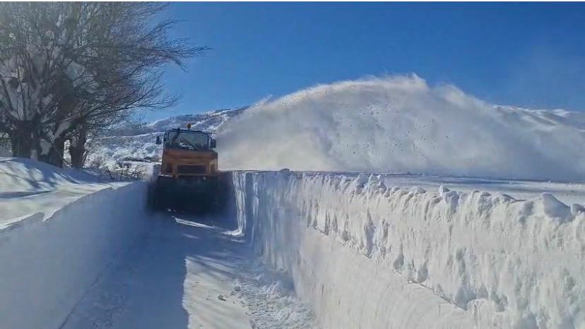Tunceli’de 85 köy yolu ulaşıma açıldı, 28 köy yolunda çalışmalar sürüyor
