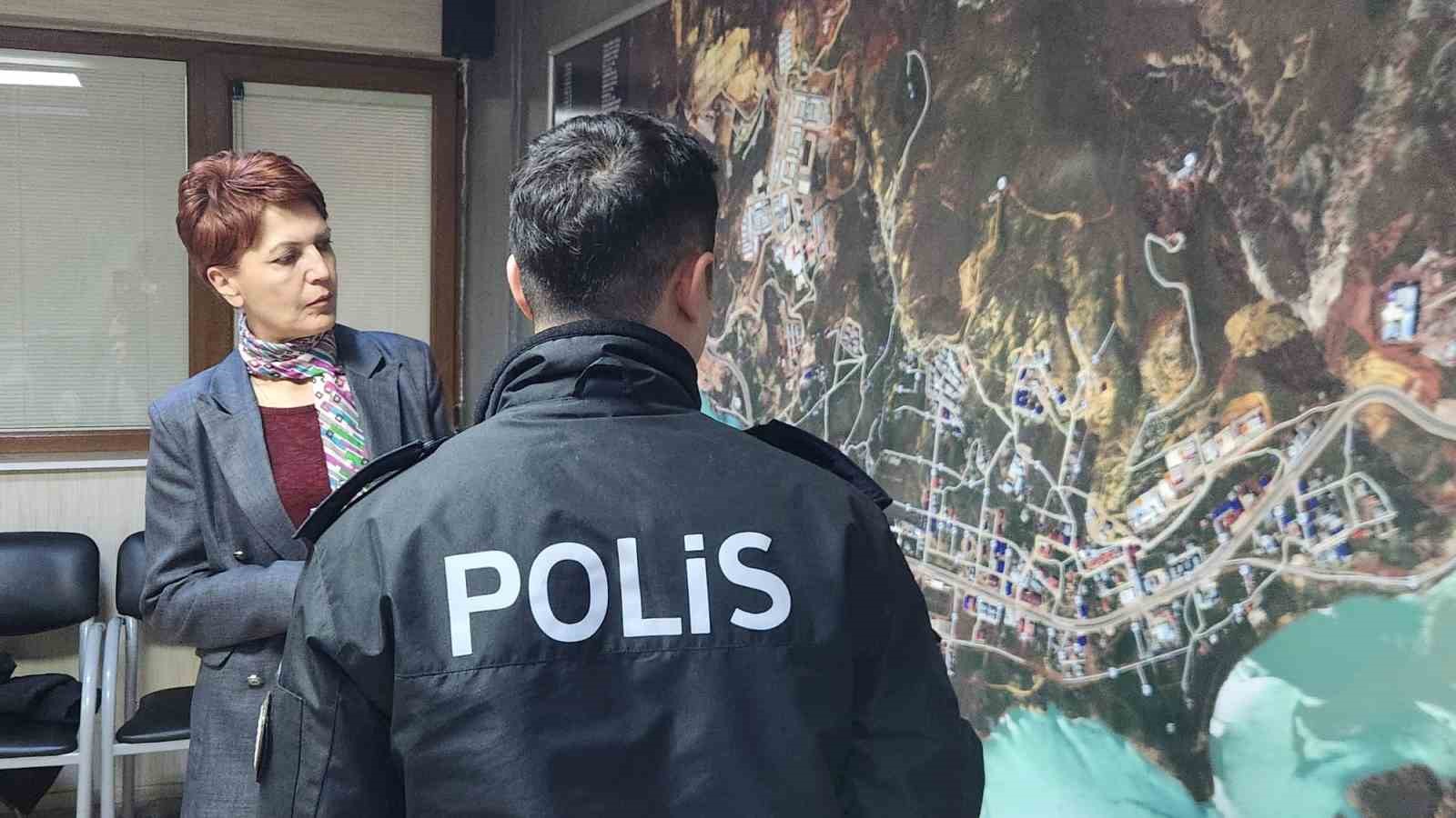 Tunceli’de bir ilk: Emniyette kadın amir dönemi
