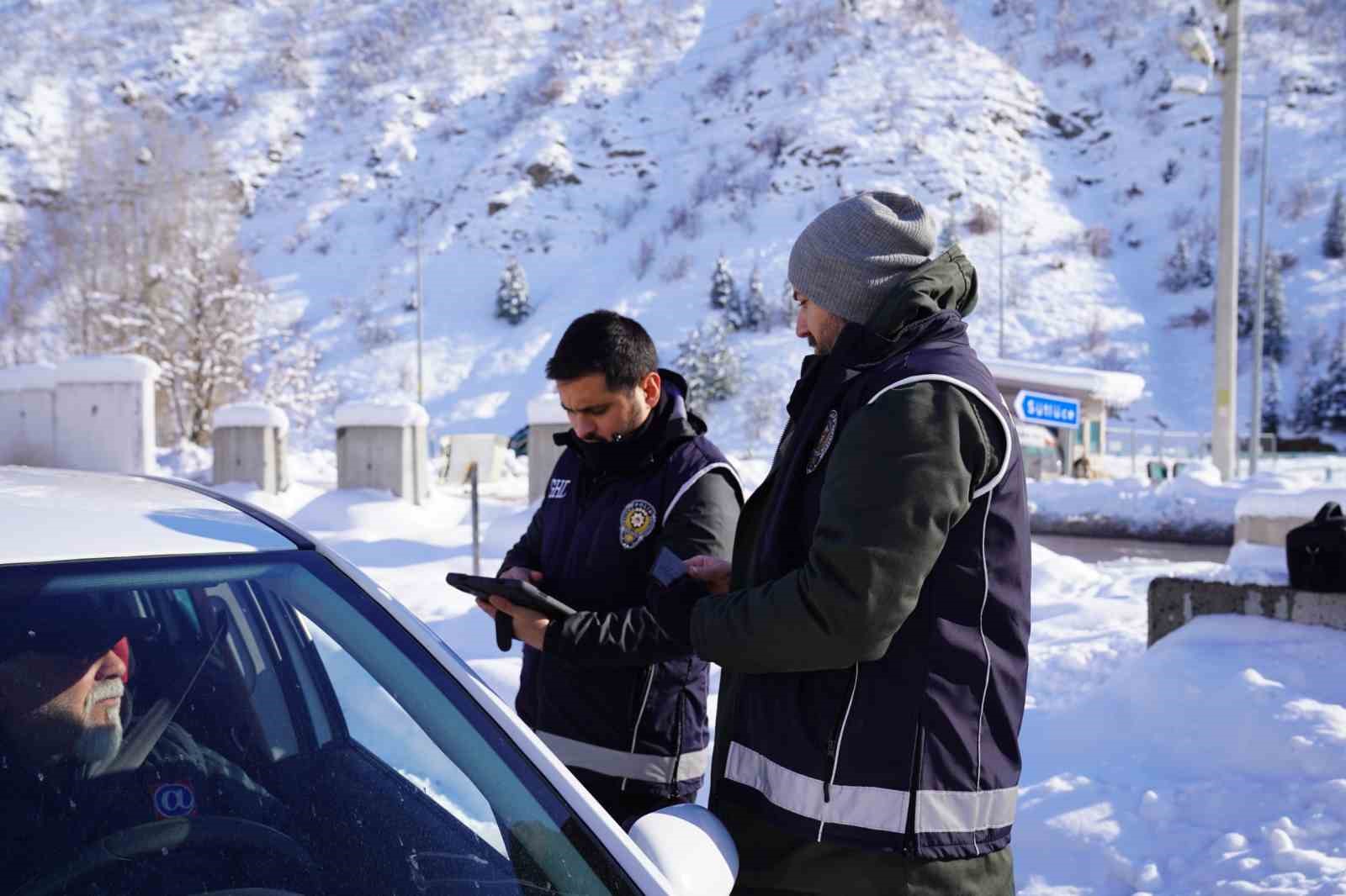 Tunceli’de düzensiz göçle mücadelede huzur uygulaması yapıldı
