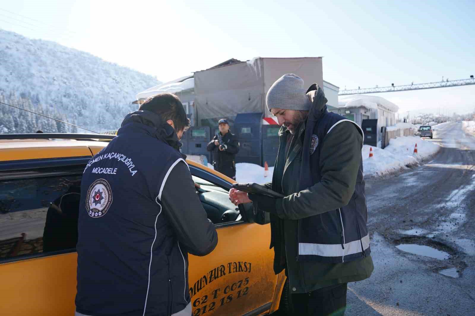 Tunceli’de düzensiz göçle mücadelede huzur uygulaması yapıldı
