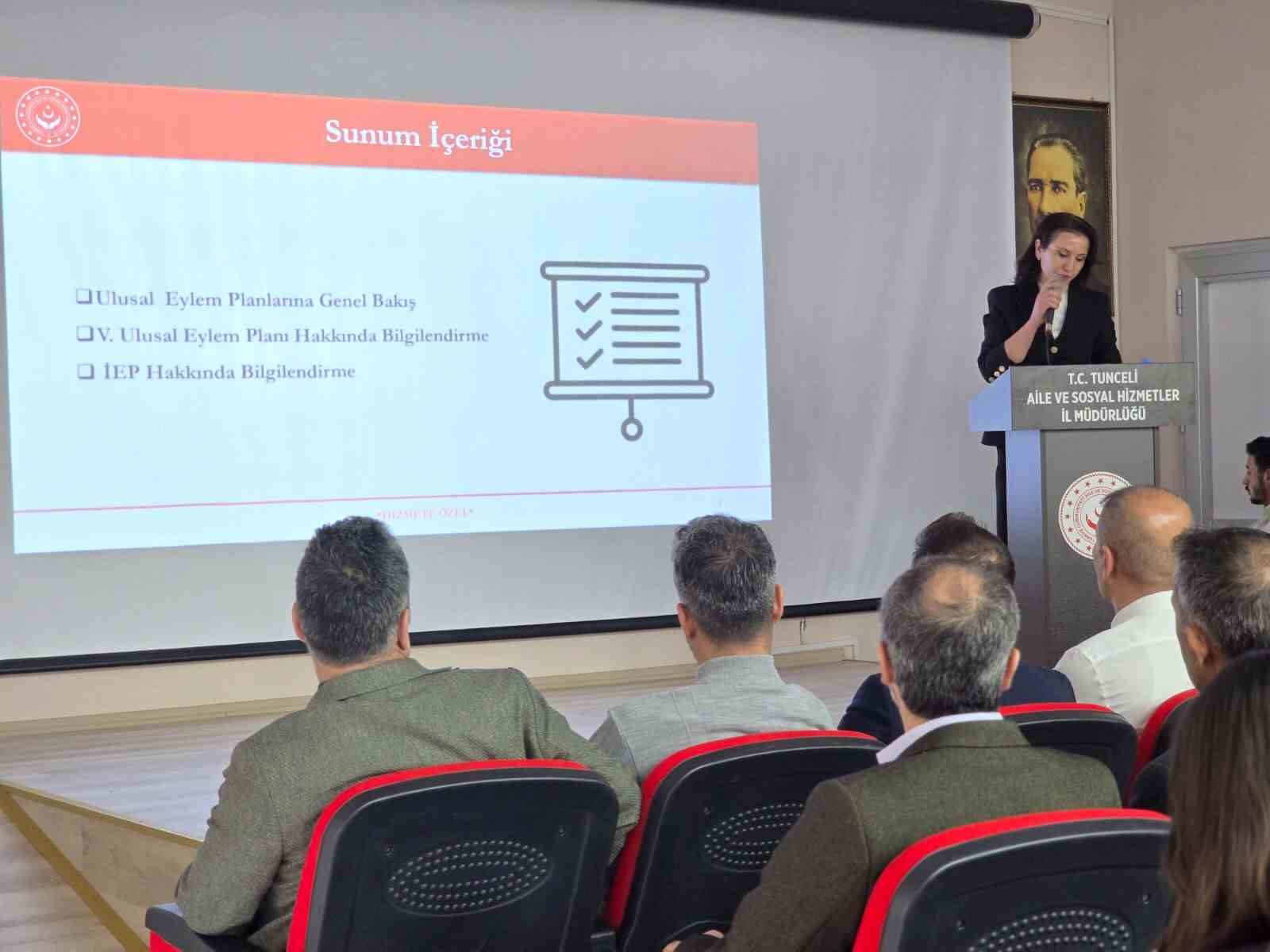 Tunceli’de kadına yönelik şiddetle mücadelede yerel yol haritası belirlendi
