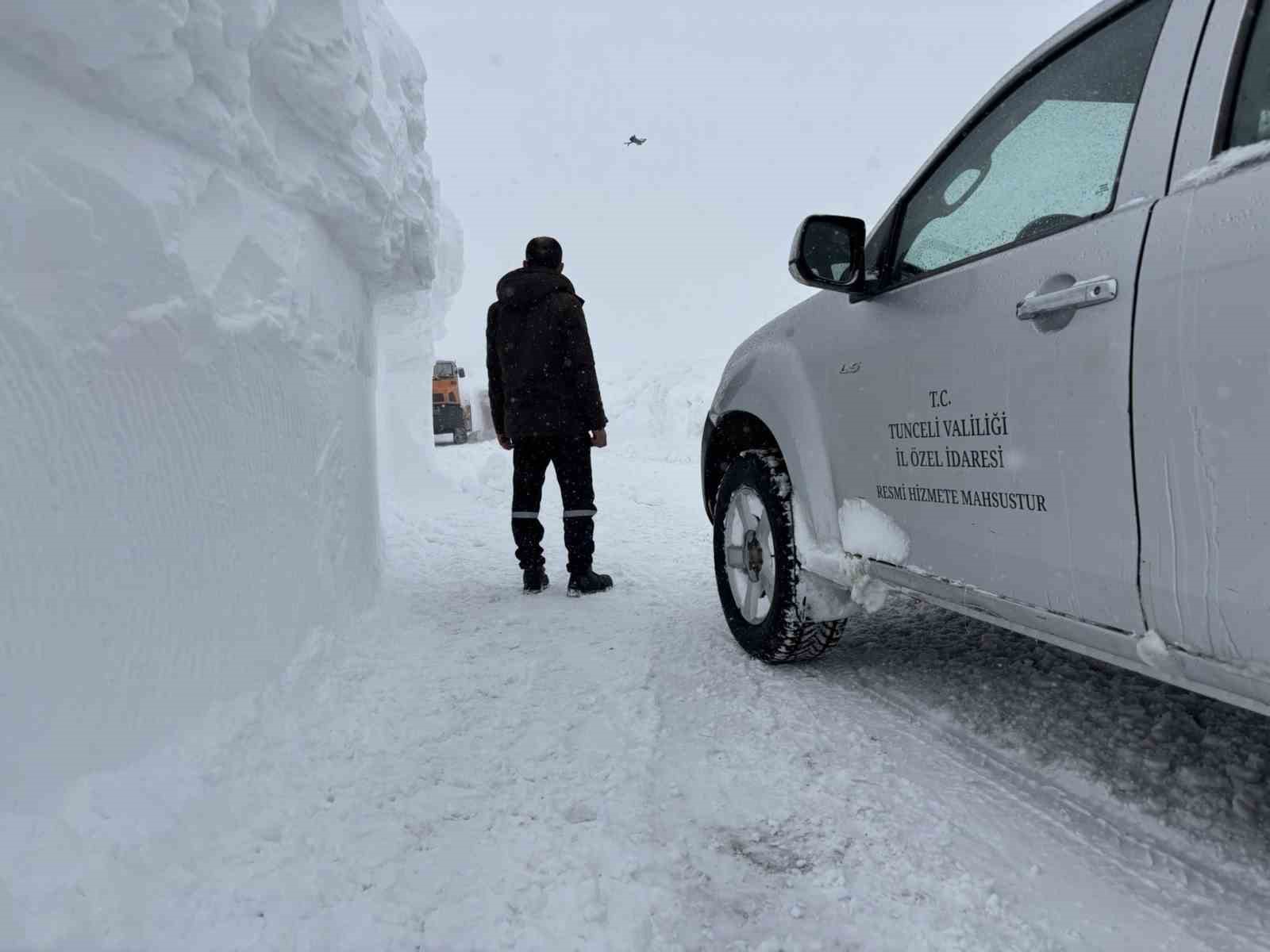 Tunceli’de kar kalınlığı 3,5 metreyi buldu
