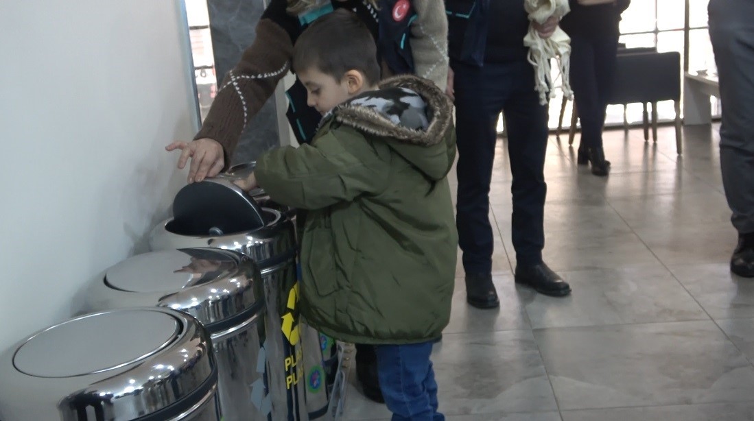 Tunceli’de miniklere sıfır atık dersi
