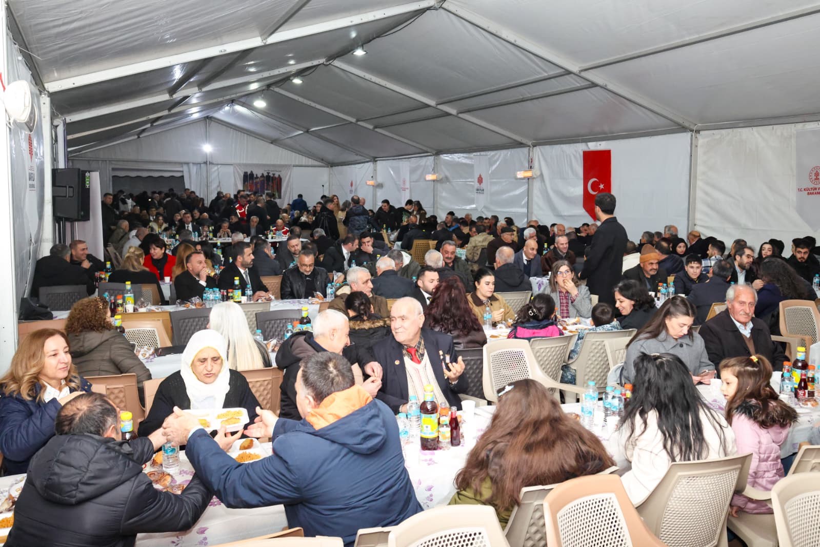 Tunceli’de Ramazan çadırı kuruldu, ilk iftar yapıldı
