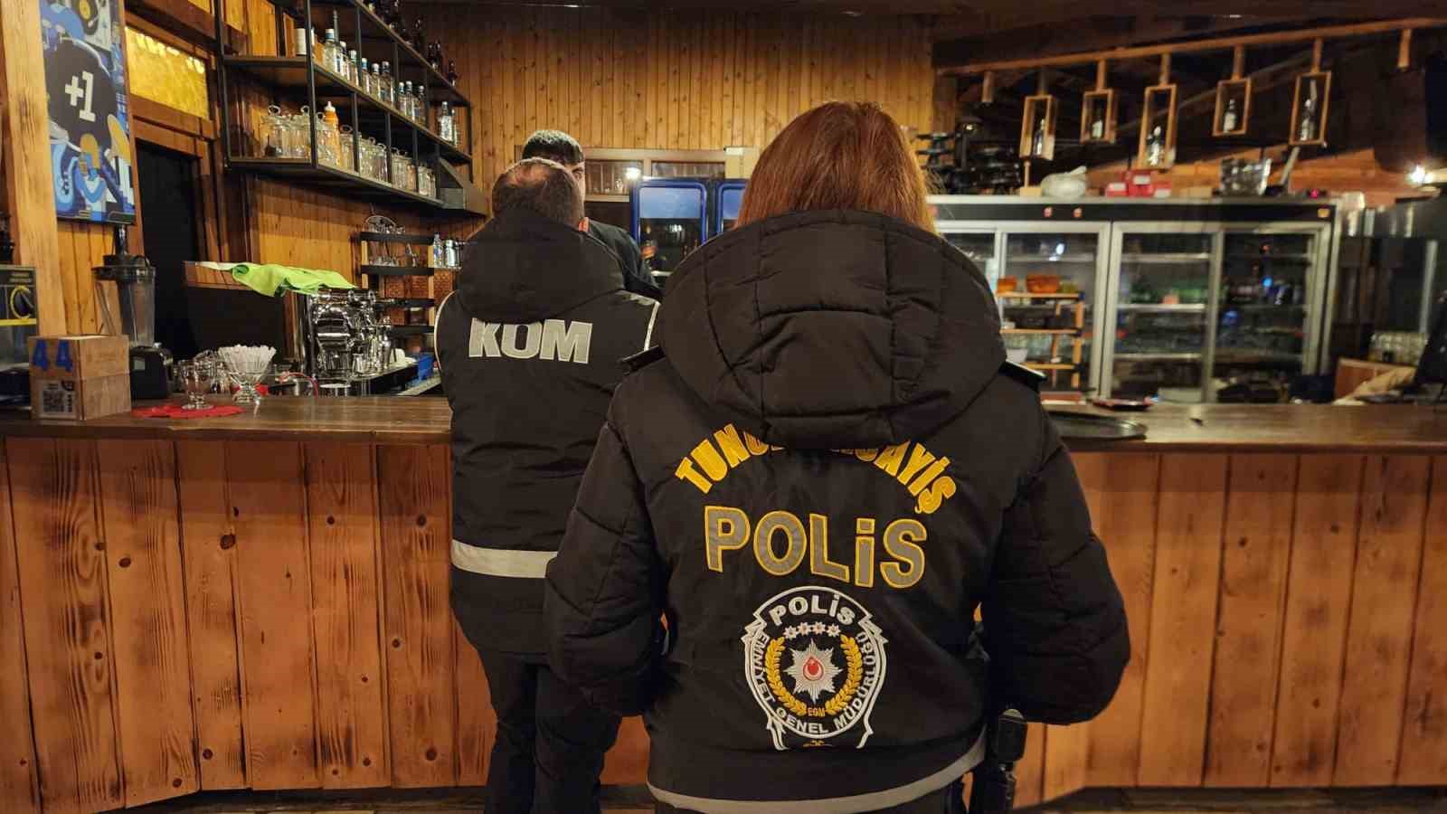 Tunceli’de yönetimde kadın imzası
