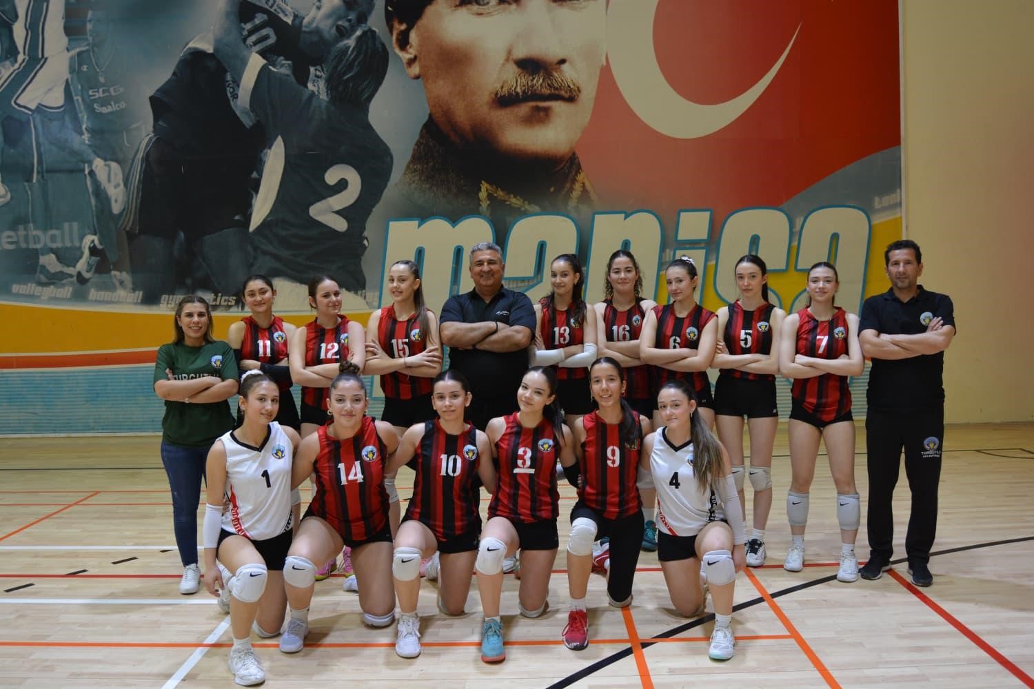 Turgutlu Belediyesi U17 Voleybol Takımı Manisa 2’ncisi
