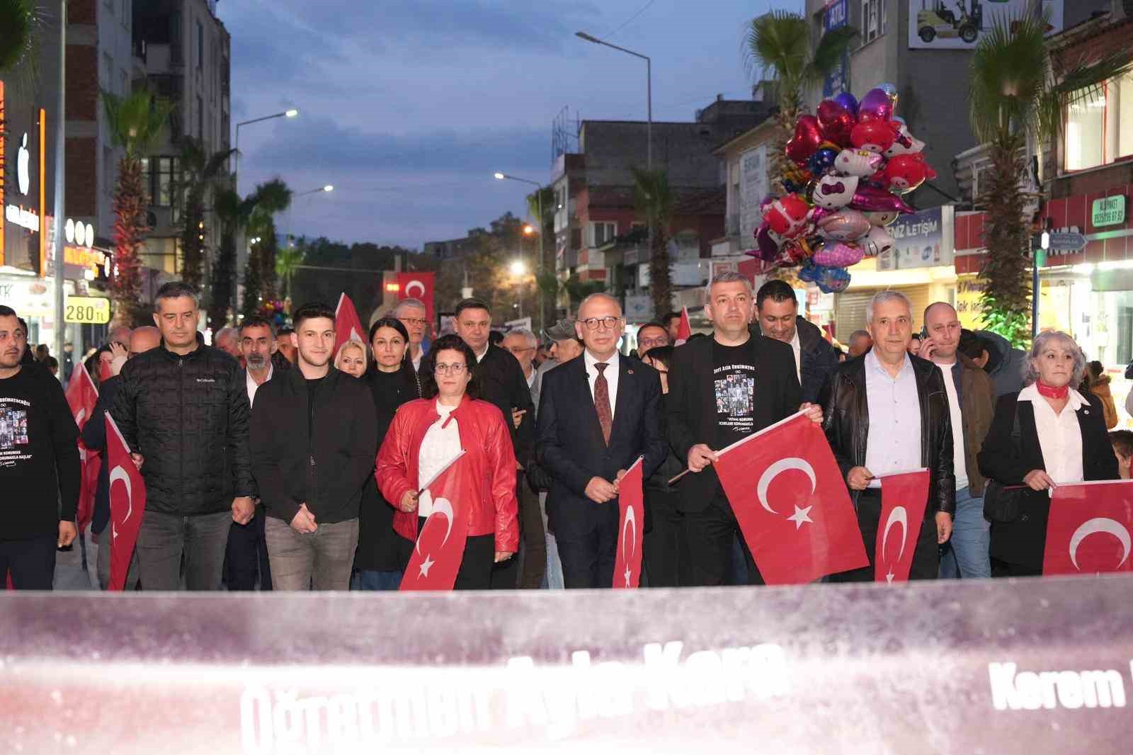 Turgutlu’da ‘Sessiz Saygı’ korteji
