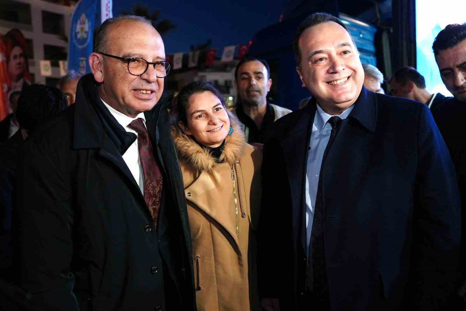 Turgutlu’da yüzlerce kişi iftar sofrasında buluştu
