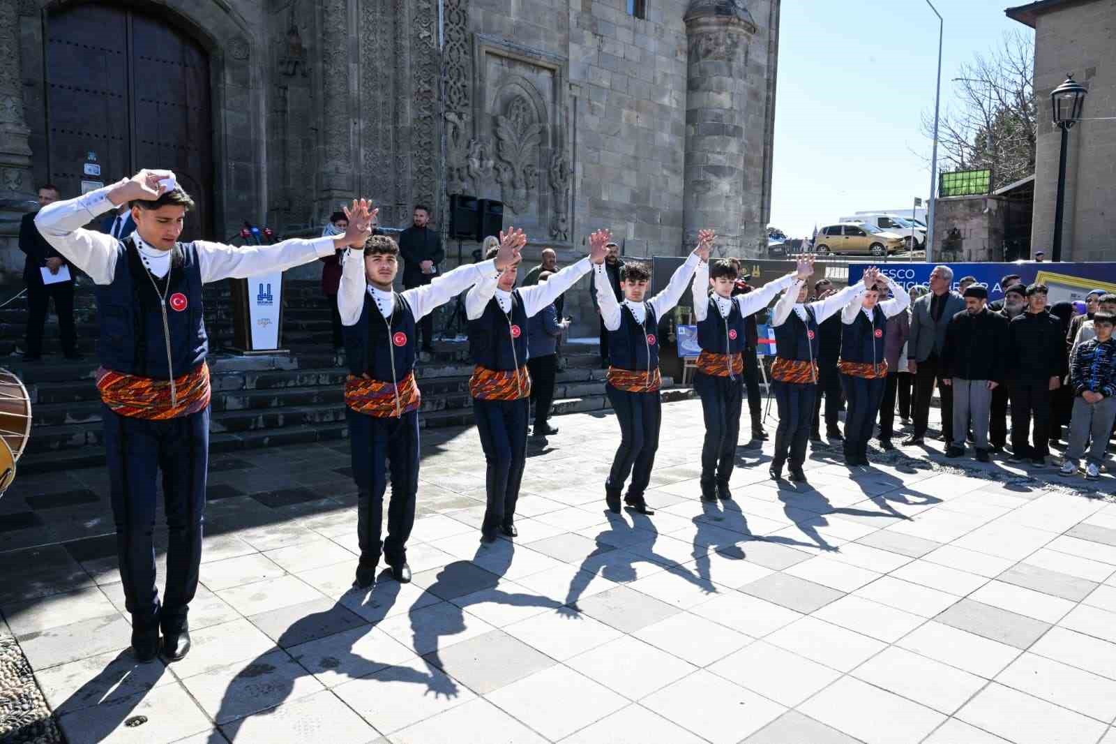 Turizm haftasına görkemli açılış
