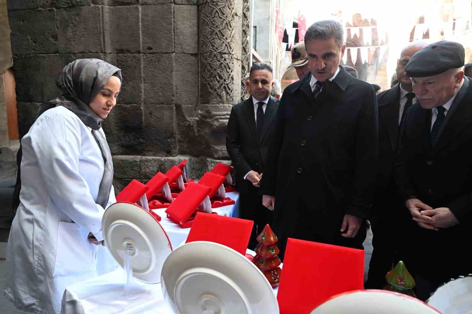 Turizm haftasına görkemli açılış
