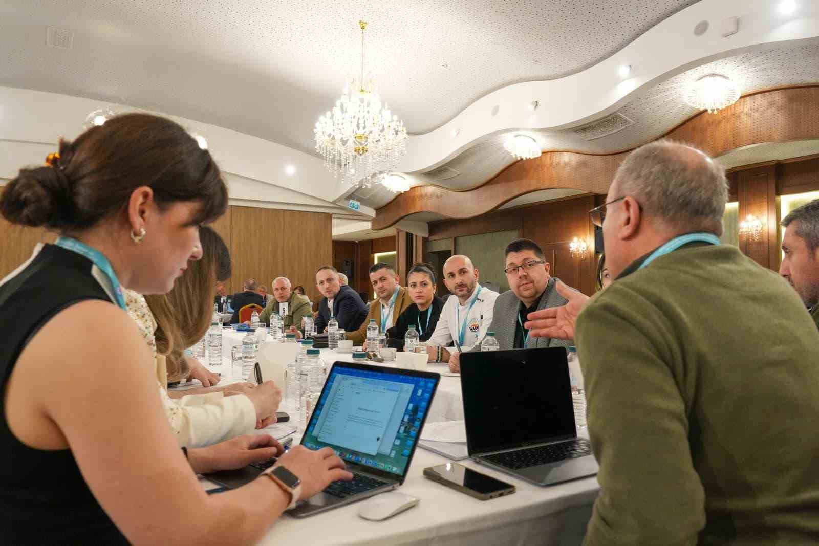 Turizm Master Planı için 150 uznan Trabzon’da buluştu
Turizm Master Planı için 150 uznan Trabzon’da buluştu