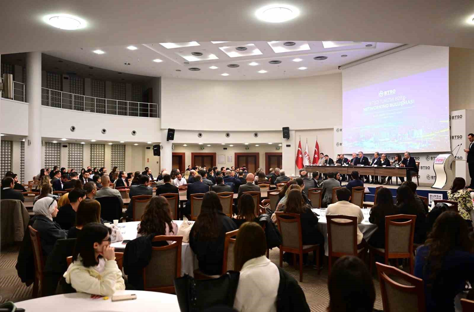 Turizm sektörü temsilcileri iş birliği masasında buluştu
