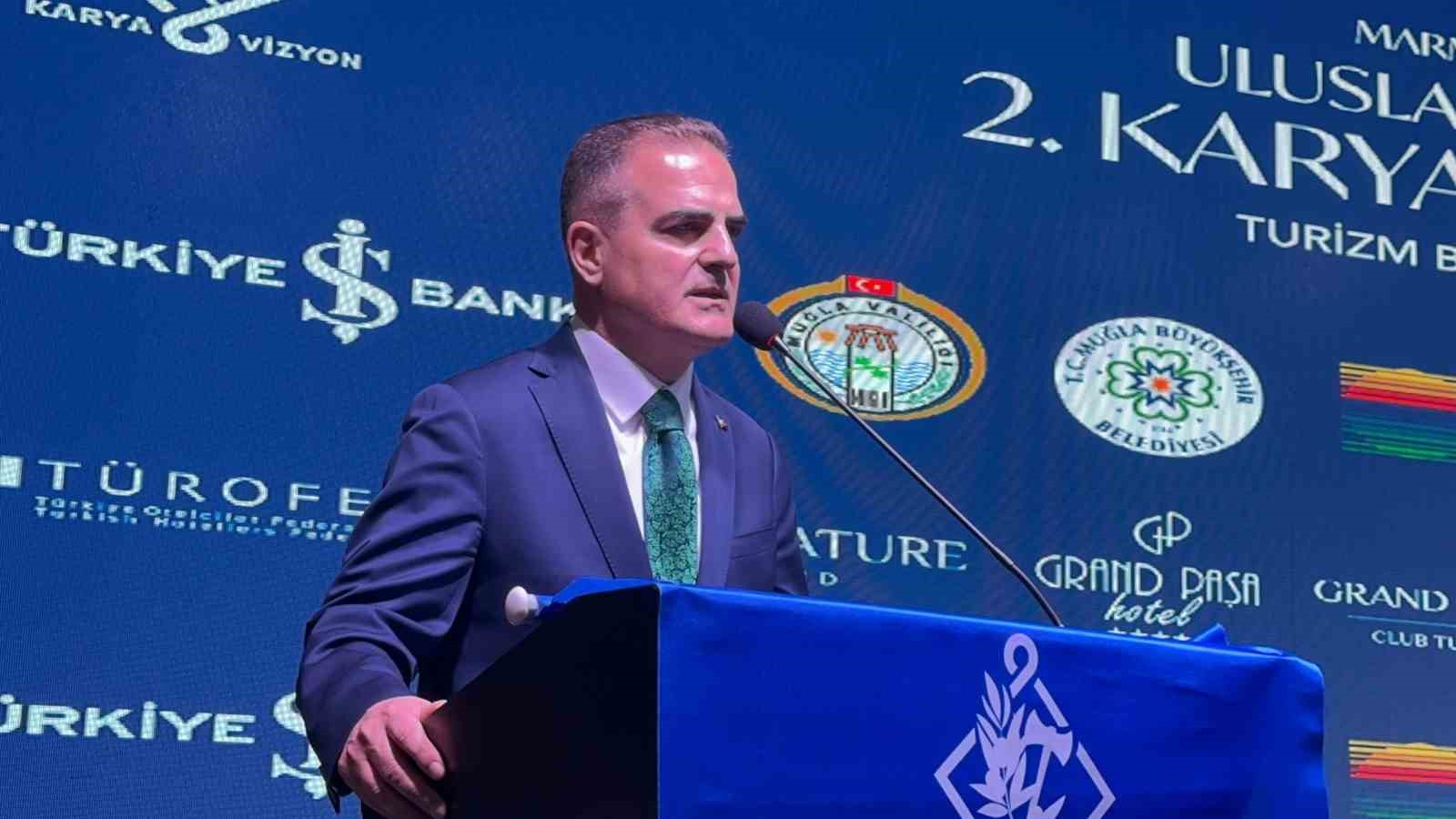 Turizmciler Marmaris’te bir araya geldi
Turizmciler Marmaris’te bir araya geldi