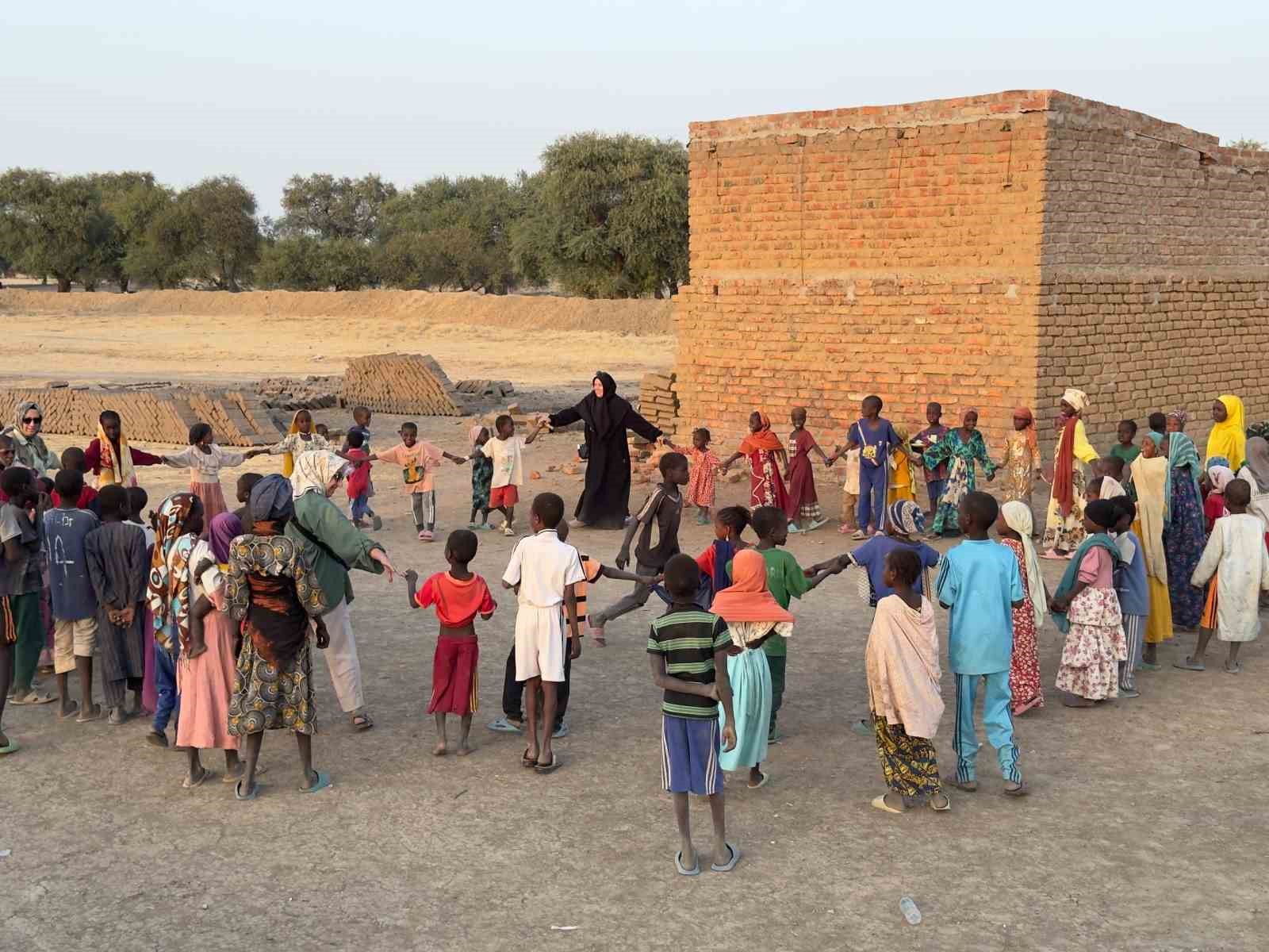 Türk dernek Afrika’ya Türk okulu kazandırıyor
