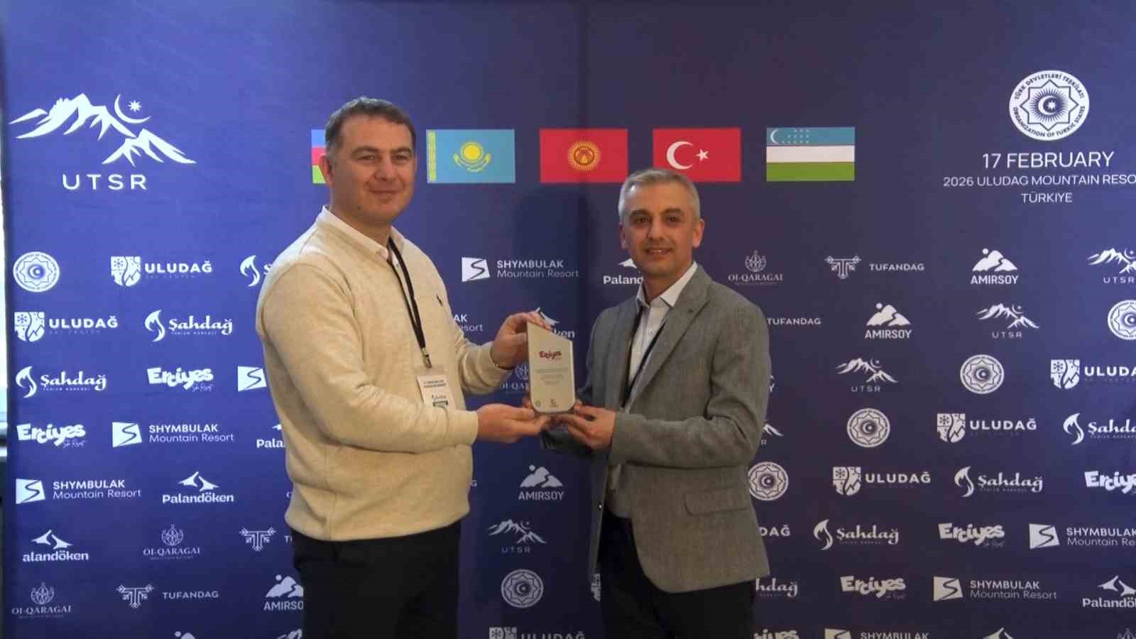 Türk Devletleri Teşkilatı üyeleri Uludağ’da kış turizmi zirvesinde bir araya geldi
Türk Devletleri Teşkilatı üyeleri Uludağ’da kış turizmi zirvesinde bir araya geldi