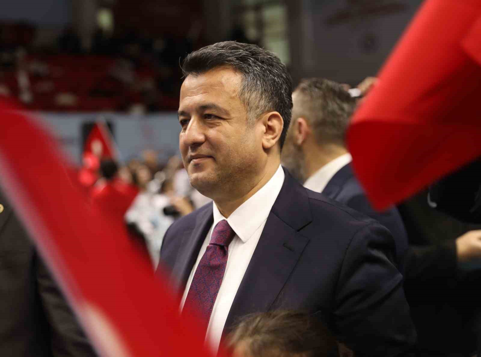 Türk dünyası çocukları ikinci kez Samsun’da buluşuyor
Türk dünyası çocukları ikinci kez Samsun’da buluşuyor