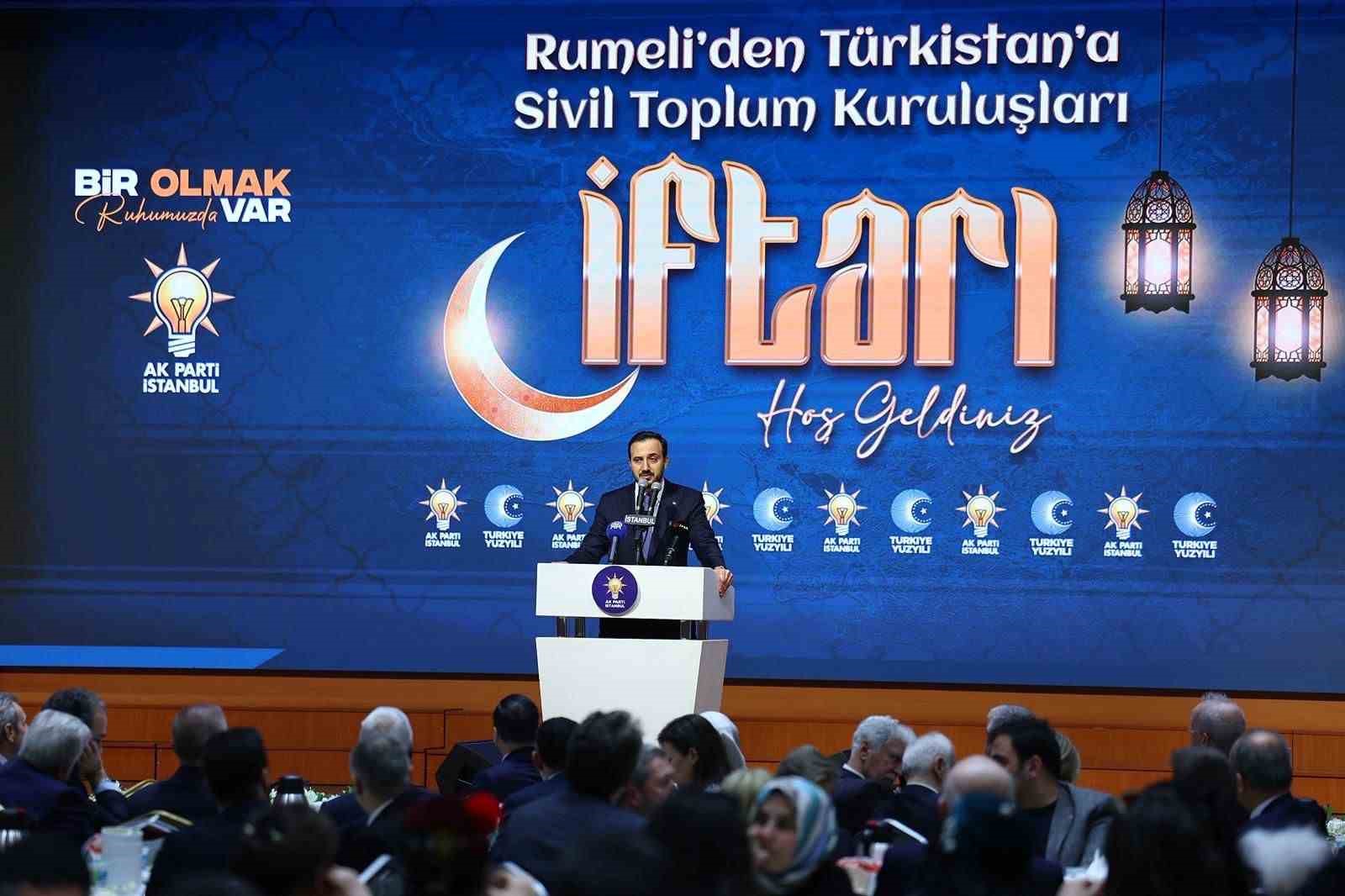 Türk dünyası ve Rumeli hemşehri dernekleri "Rumeli’den Türkistan’a Sivil Toplum Kuruluşları" iftarında buluştu
