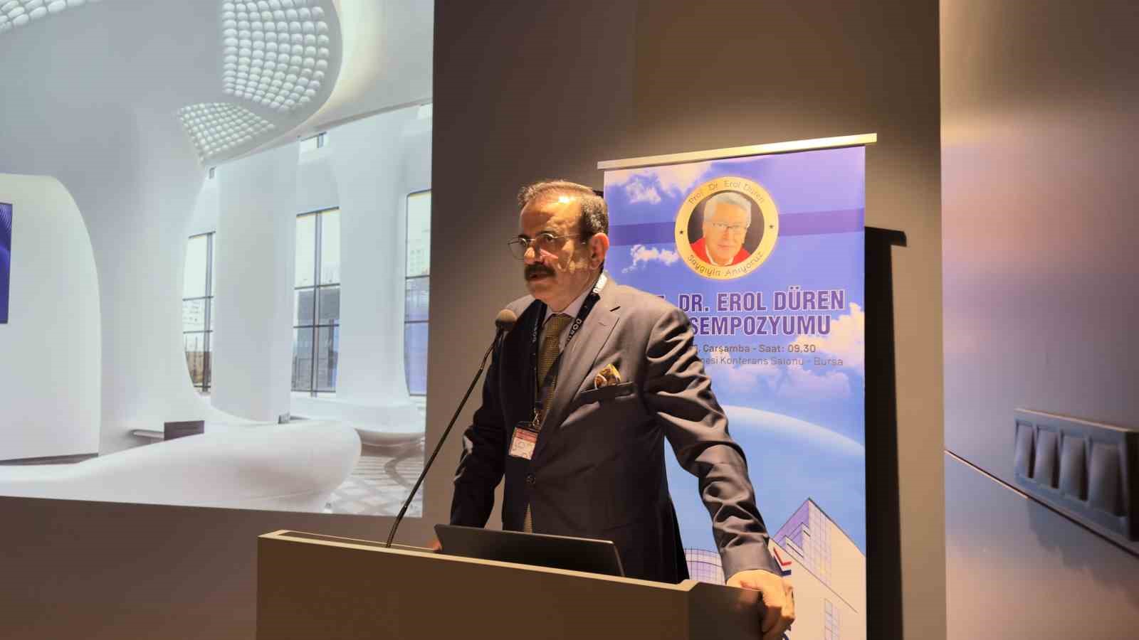 Türk Endokrin Cerrahisi kurucularından Prof. Dr. Erol Düren, Bursa’da sempozyum ile anıldı
Türk Endokrin Cerrahisi kurucularından Prof. Dr. Erol Düren, Bursa’da sempozyum ile anıldı