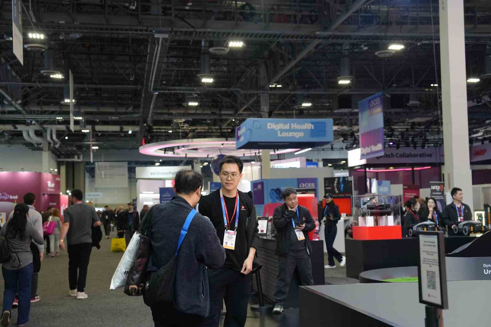 Türk firmaları ABD’deki "CES 2026" Teknoloji Fuarı’nda
Türk firmaları ABD’deki "CES 2026" Teknoloji Fuarı’nda