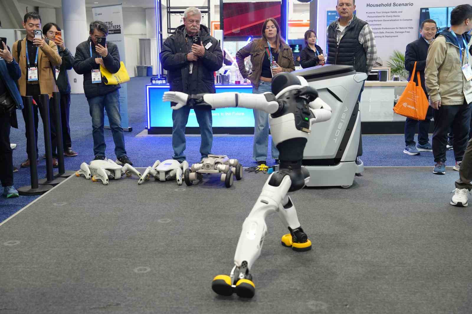 Türk firmaları ABD’deki "CES 2026" Teknoloji Fuarı’nda
Türk firmaları ABD’deki "CES 2026" Teknoloji Fuarı’nda