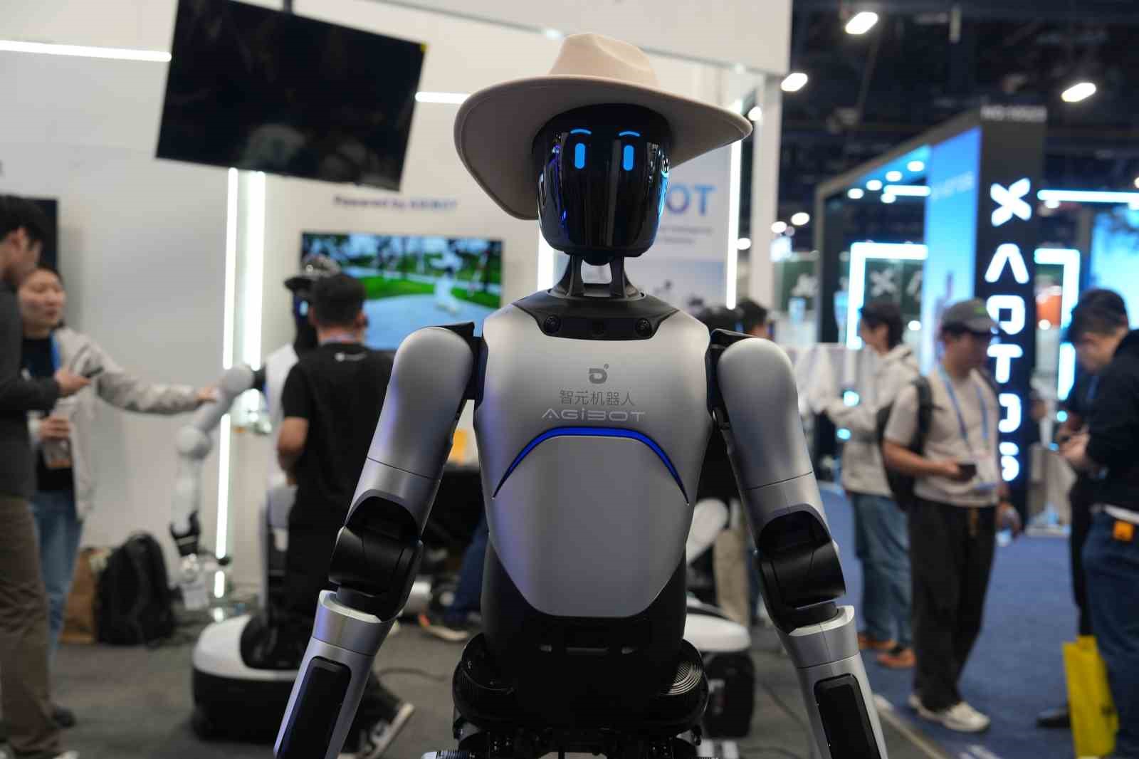 Türk firmaları ABD’deki "CES 2026" Teknoloji Fuarı’nda
Türk firmaları ABD’deki "CES 2026" Teknoloji Fuarı’nda