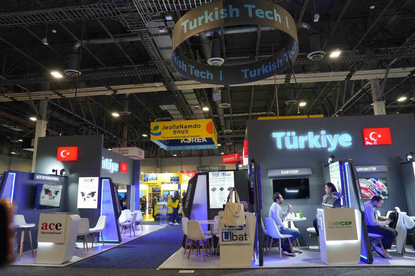 Türk firmaları ABD’deki "CES 2026" Teknoloji Fuarı’nda
Türk firmaları ABD’deki "CES 2026" Teknoloji Fuarı’nda