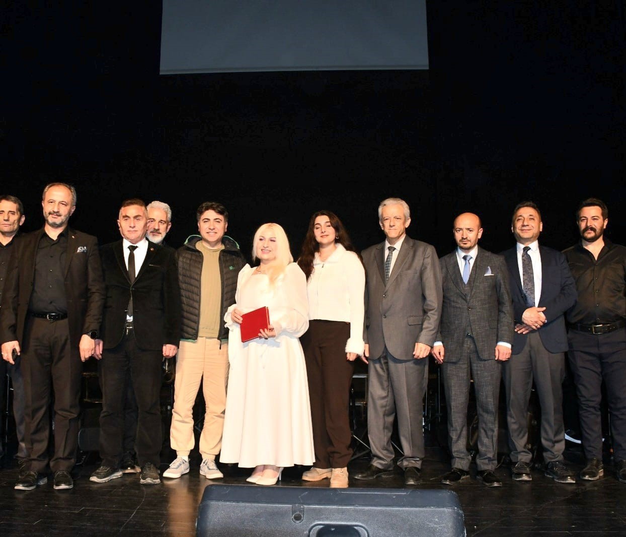 Türk Halk Müziği Topluluğu’ndan türkü gecesi
