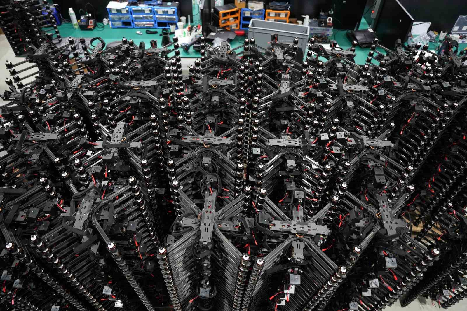 Türk kamikaze dronları dünya arenasında
