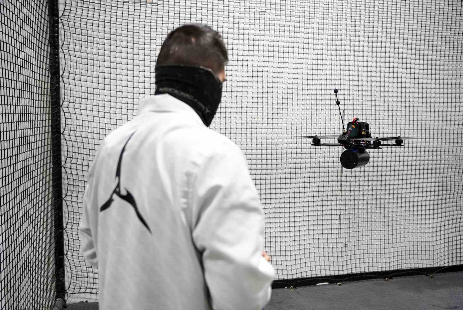 Türk kamikaze dronları dünya arenasında
