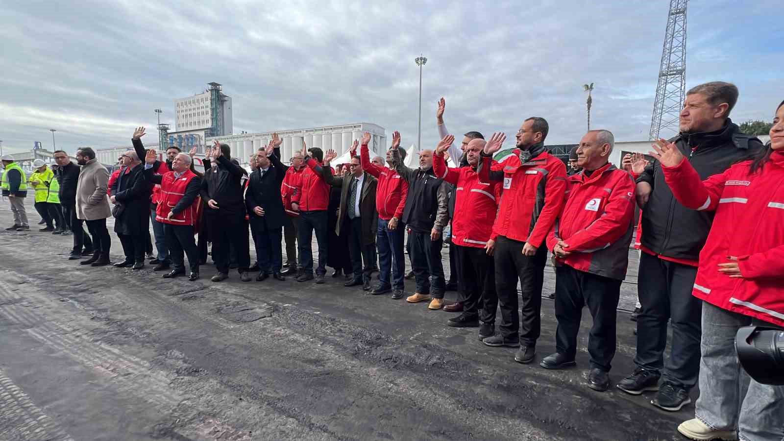 Türk Kızılay’ın 20. İyilik Gemisi Gazze için Mersin’den yola çıktı
Türk Kızılay’ın 20. İyilik Gemisi Gazze için Mersin’den yola çıktı