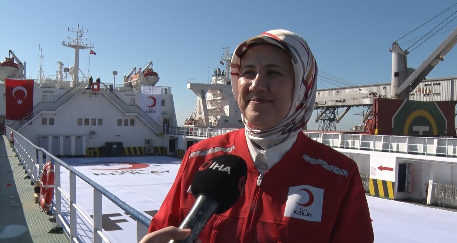 Türk Kızılay’ın ‘İyilik Gemisi’ Ramazan’ın ilk gününde Gazze’ye uğurlandı

