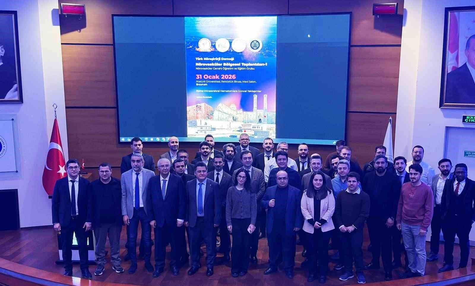 Türk Nöroşirurji Derneği Nörovasküler bölgesel toplantısı Erzurum’da yapıldı
