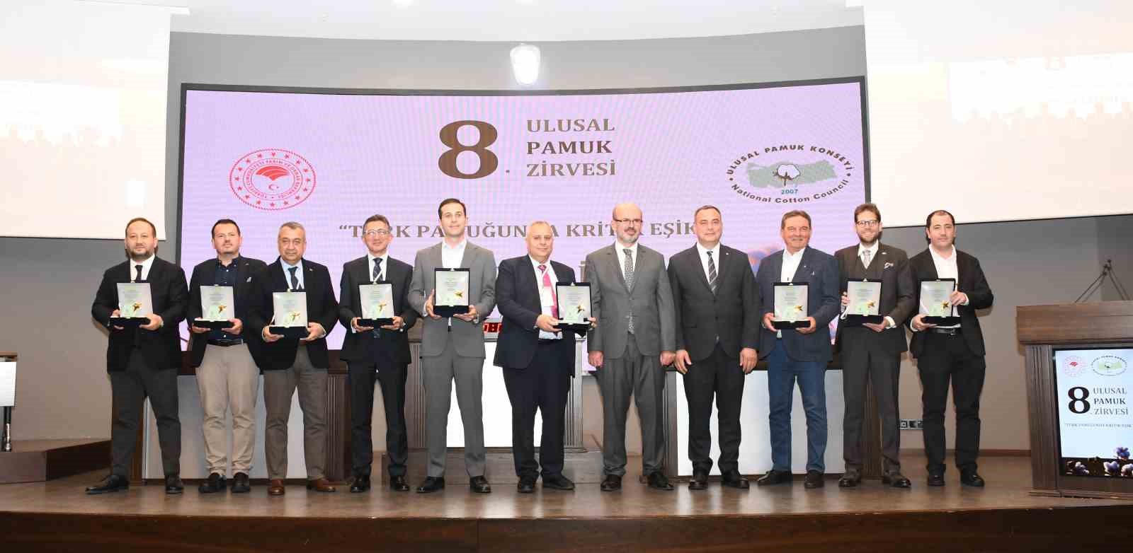 Türk pamuğunun geleceği masaya yatırıldı
