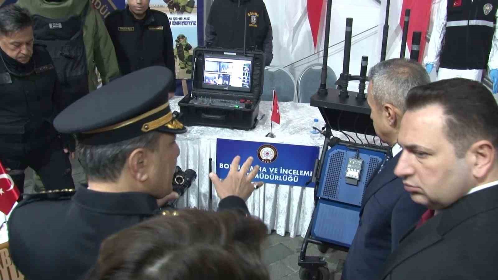 Türk Polis Teşkilatı’nın kuruluşunun 181. yıl dönümünde Cumhuriyet Anıtı’na çelenk bırakıldı
