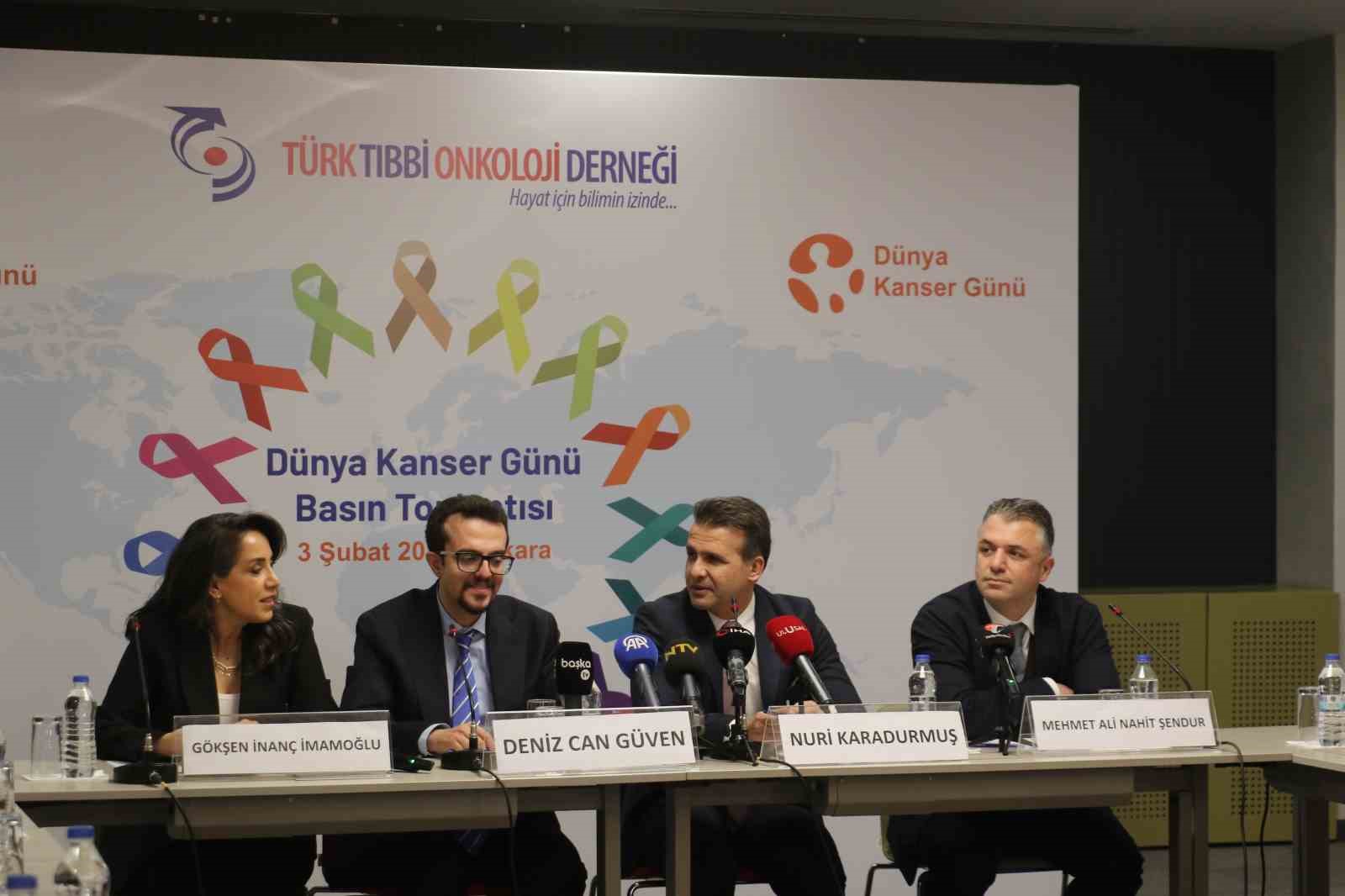 Türk Tıbbi Onkoloji Derneği Başkanı Karadurmuş: "Pozitif bilime inanın, erken tanıyı kaçırmayın ve sağlığınızı ertelemeyin"
