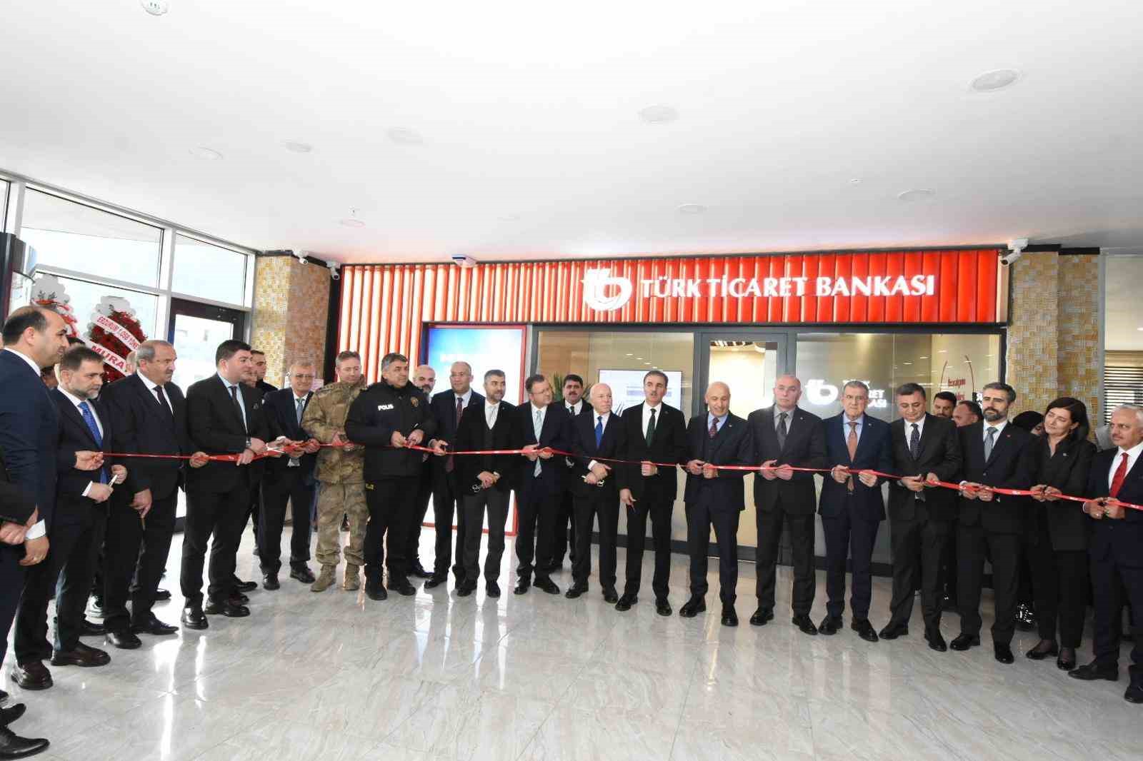Türk Ticaret Bankası’nın Erzurum şubesi hizmete açıldı
