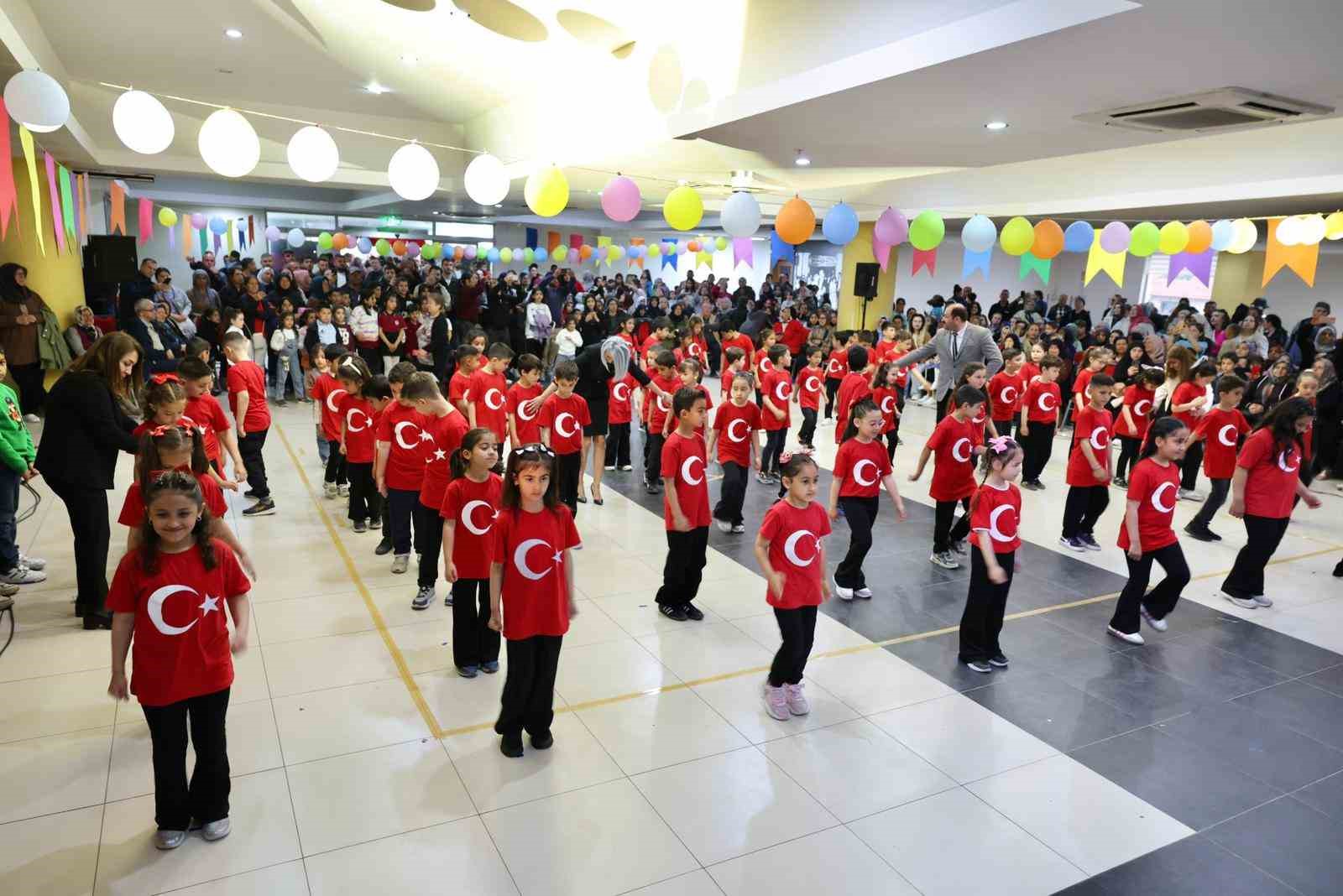 Türk ve Azeri kardeşler 23 Nisan coşkusunu Çameli’nde birlikte yaşadı
