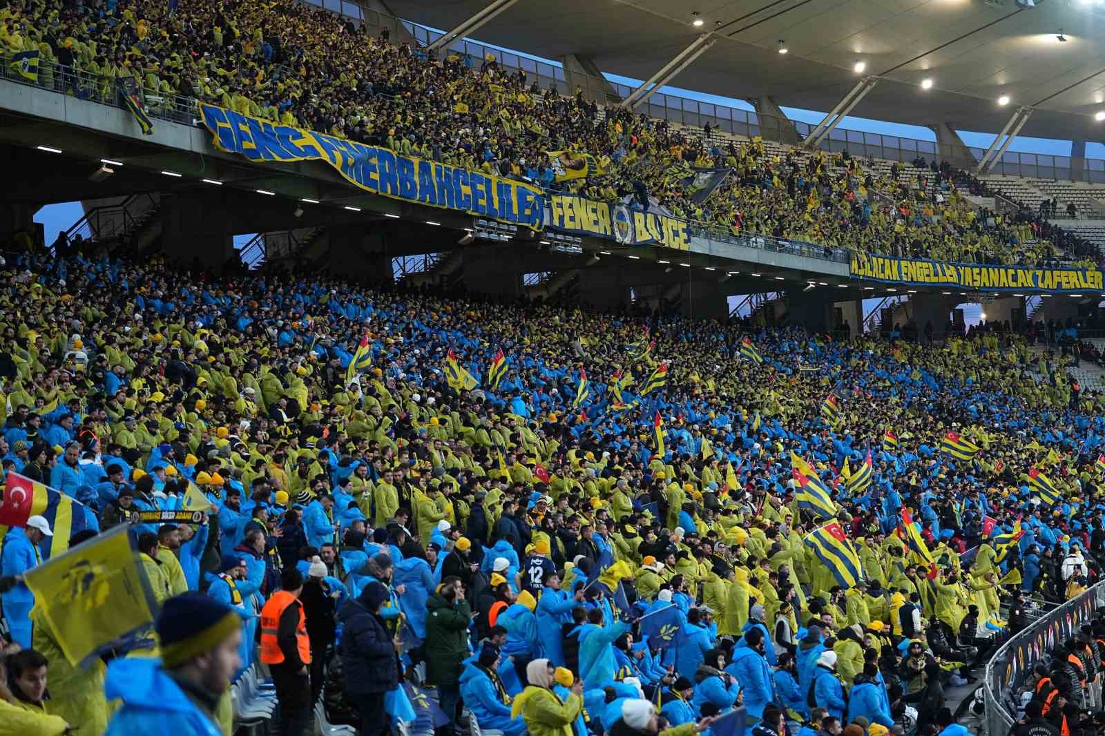 Turkcell Süper Kupa: Galatasaray: 0 - Fenerbahçe: 0 (Maç devam ediyor)
