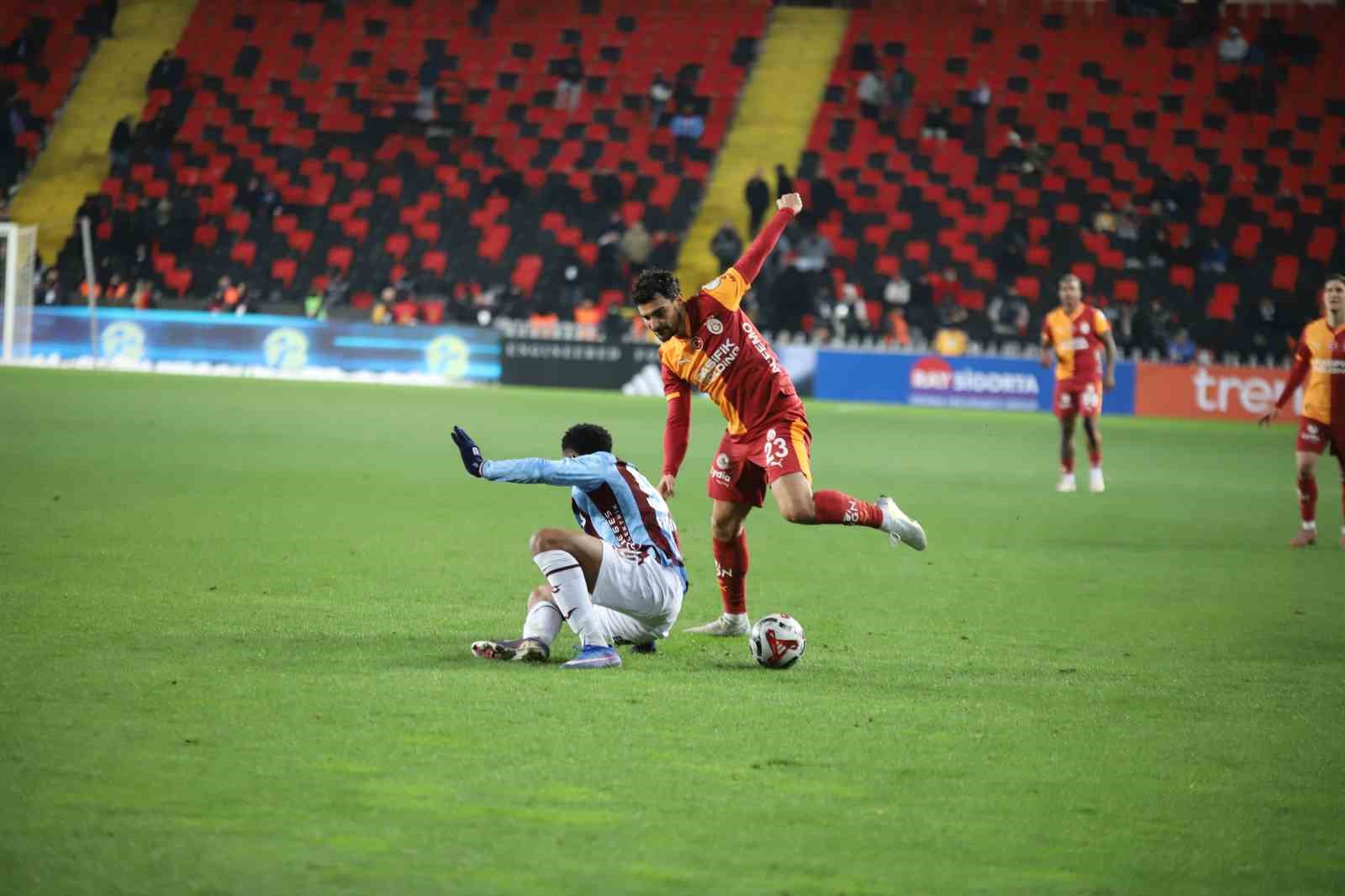 Turkcell Süper Kupa’da ilk finalist Galatasaray
