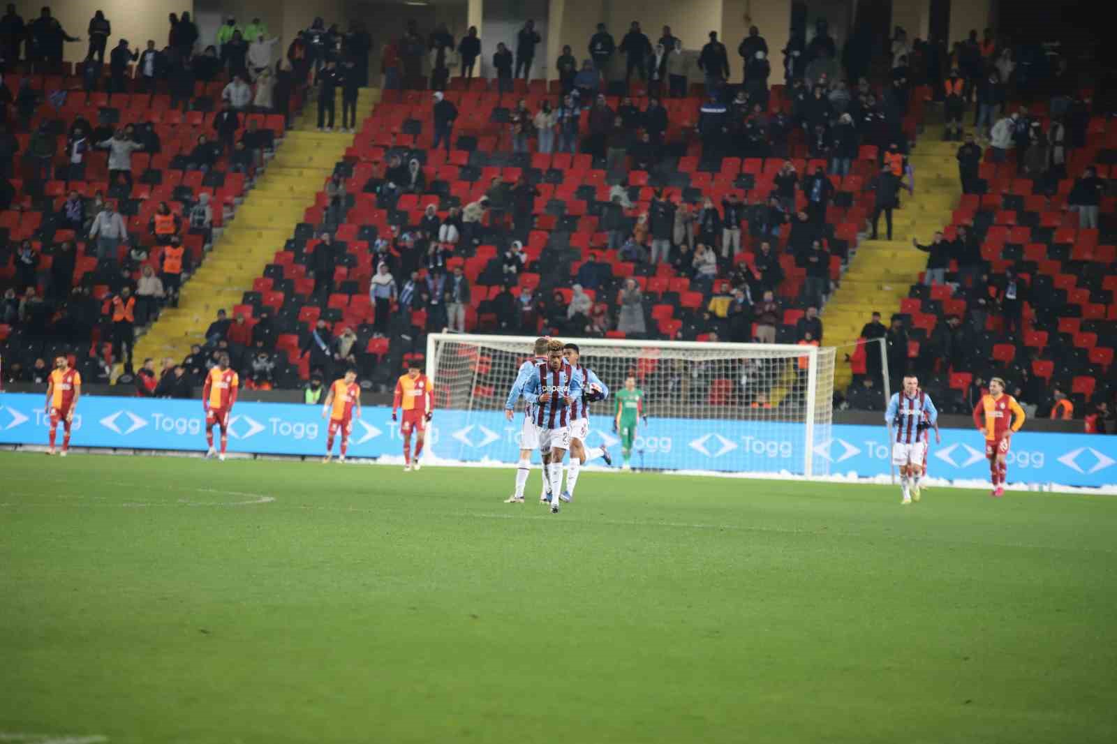 Turkcell Süper Kupa’da ilk finalist Galatasaray
