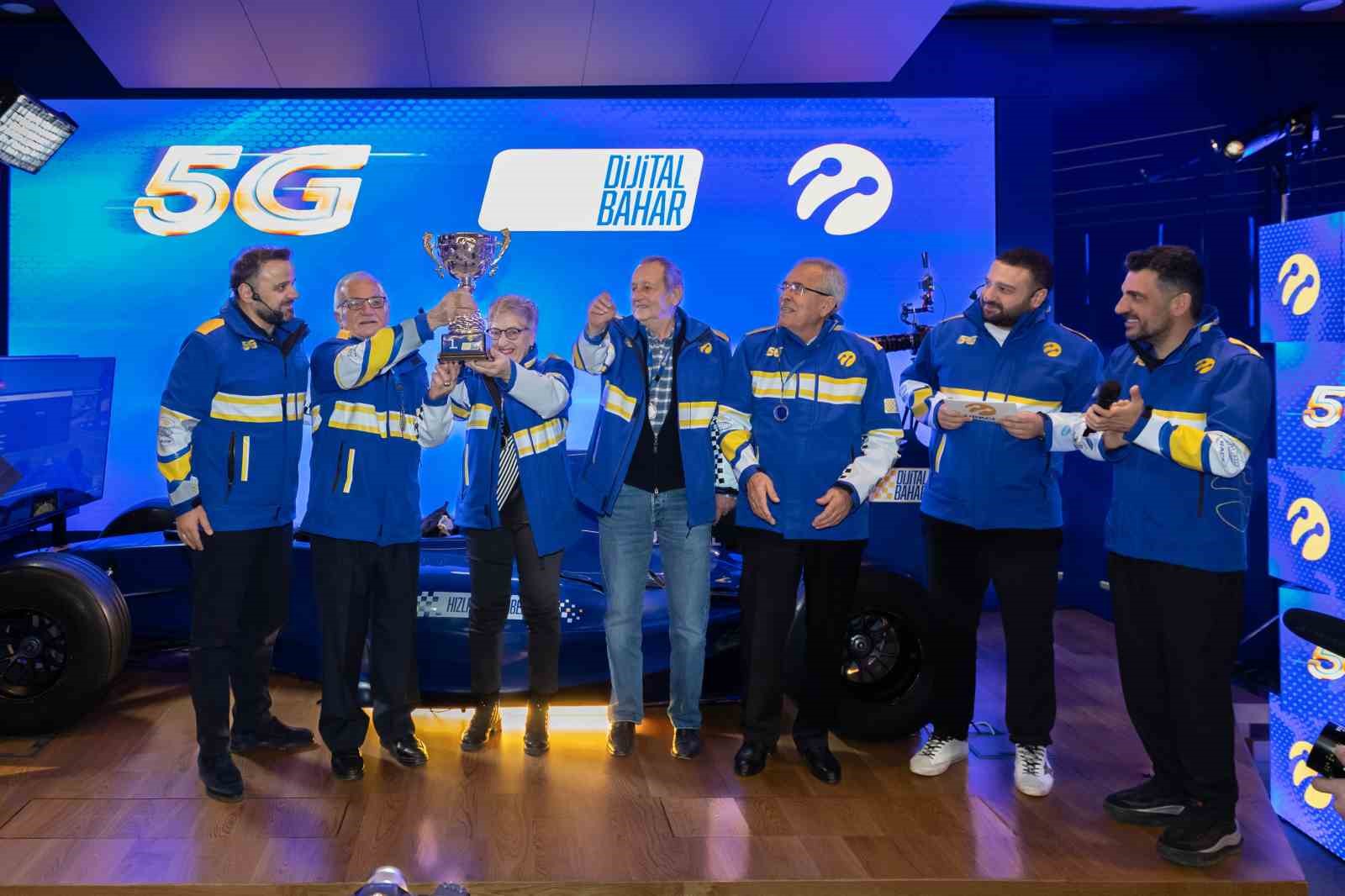 Turkcell’den Yaşlılara Saygı Haftası’na özel ‘Dijital Bahar Büyük Yarış’ etkinliği
