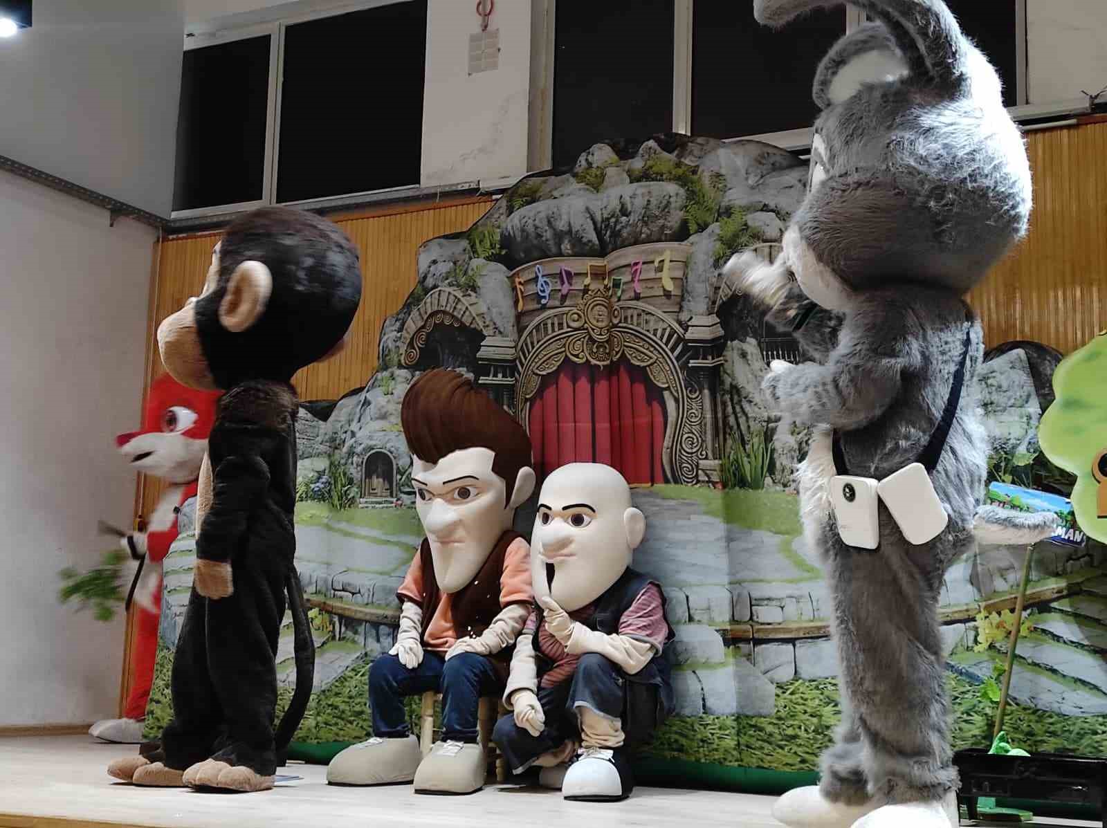 Türkeli’de "Akıllı Tavşan Momo" ile çevre bilinci kazandırıldı
