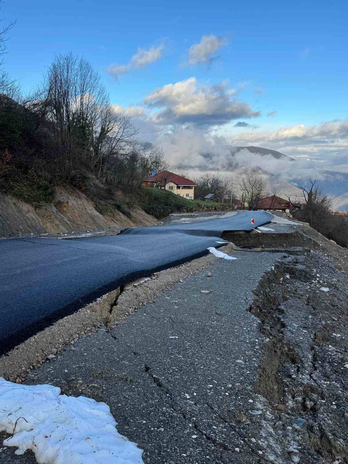 Türkeli’de heyelan
