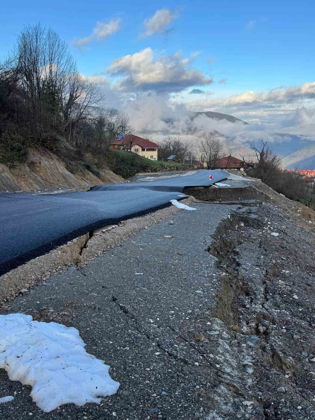 Türkeli’de heyelan
