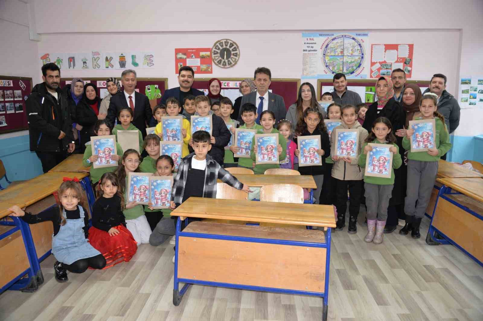 Türkeli’de yarıyıl tatili, karne sevinciyle başladı
