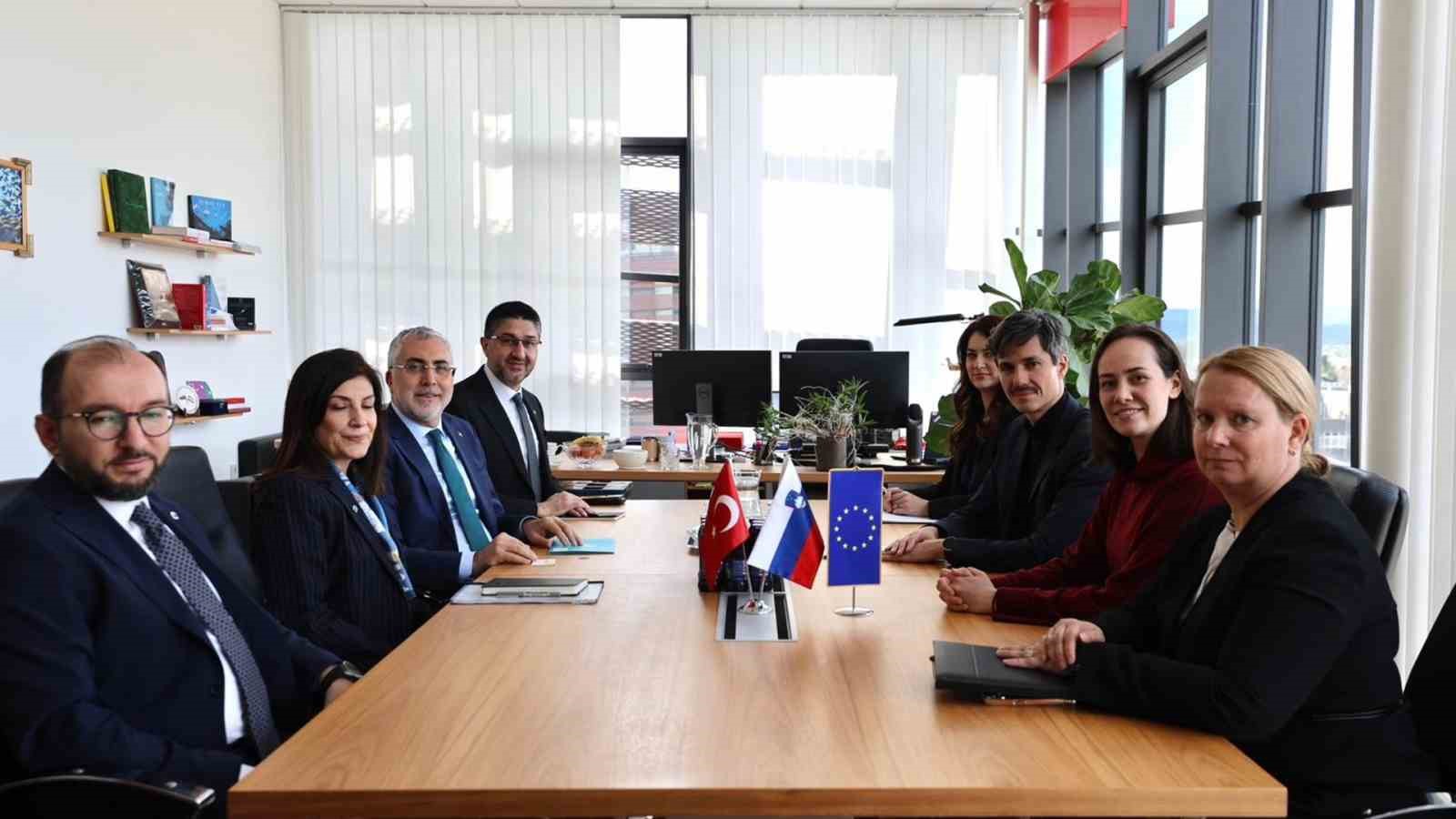 Türkiye ile Slovenya arasında Sosyal Güvenlik Anlaşması imzalandı
