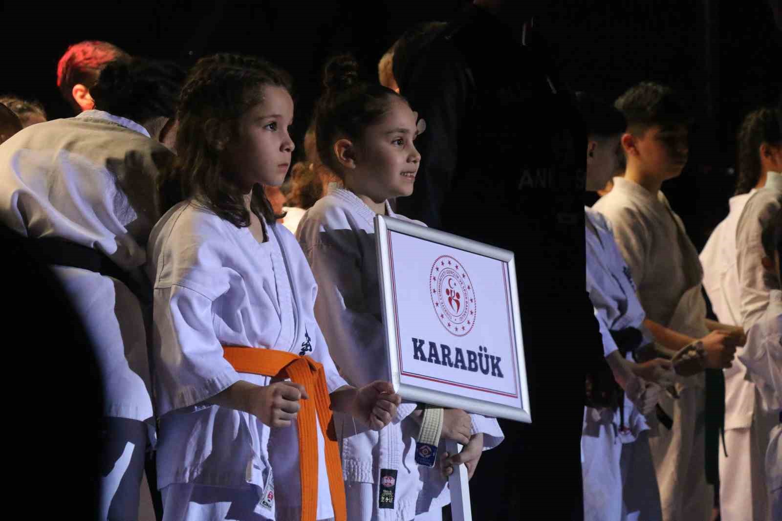 Türkiye Kyokushin Stil Karate Şampiyonası Karabük’te başladı
