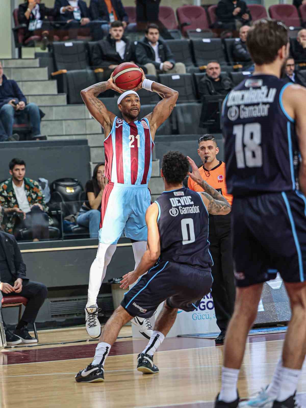 Türkiye Sigorta Basketbol Ligi: Trabzonspor: 92 - Türk Telekom: 84

