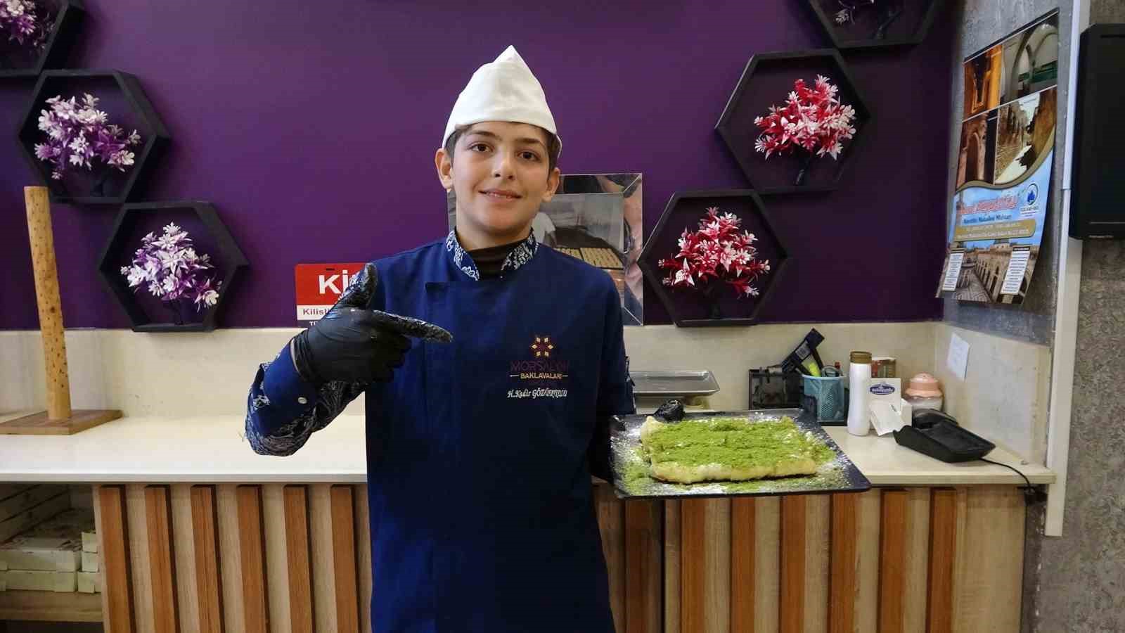 Türkiye’de öğrendikleri katmeri Suriye’ye taşıyacaklar
Türkiye’de öğrendikleri katmeri Suriye’ye taşıyacaklar