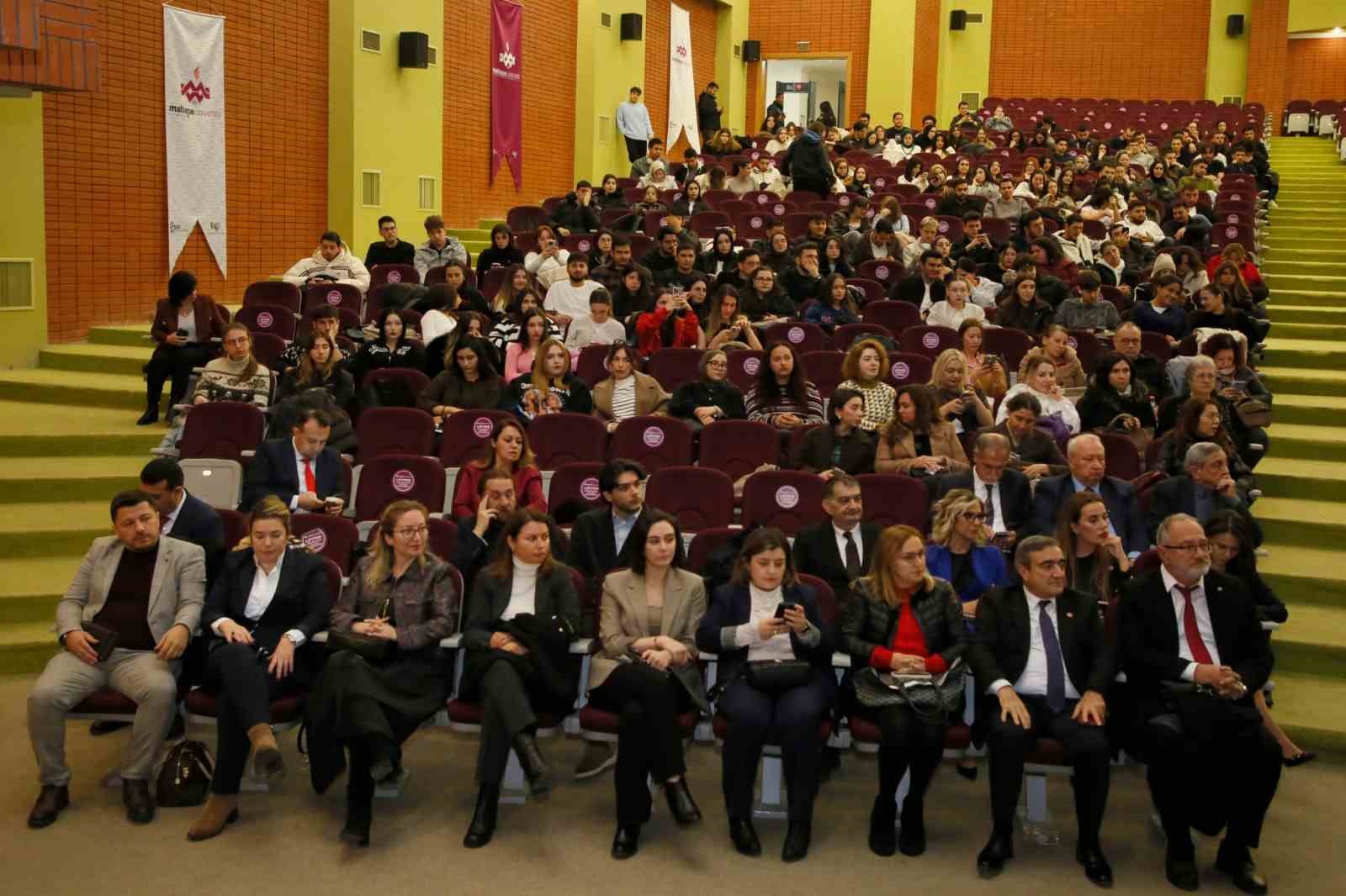 Türkiye’den dünyaya açılan yeni yapı: USTKON ve SATKOF’dan iş birliği
Türkiye’den dünyaya açılan yeni yapı: USTKON ve SATKOF’dan iş birliği